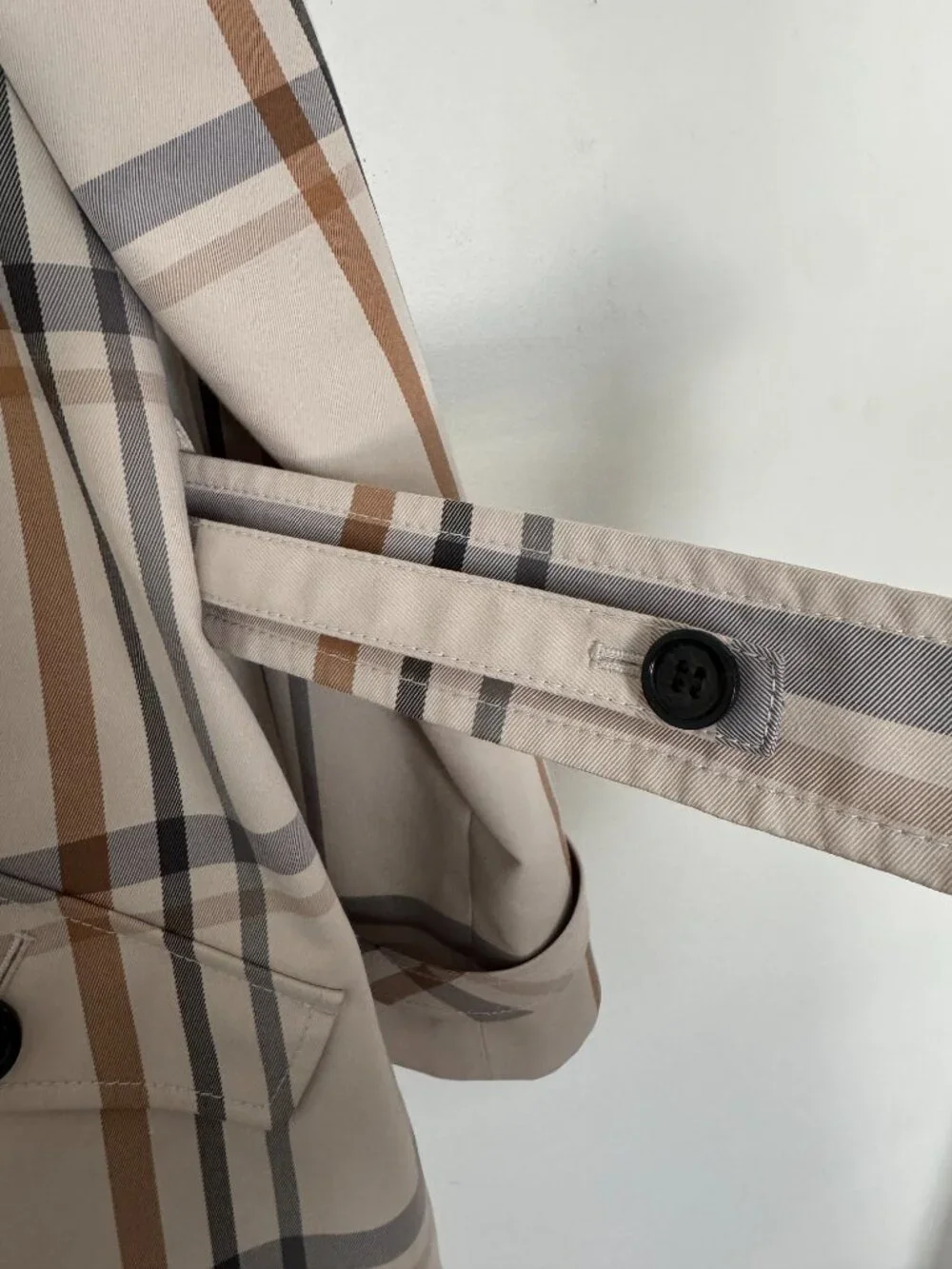 Coach New York tattersall beige plaid trench coat work business light academia
